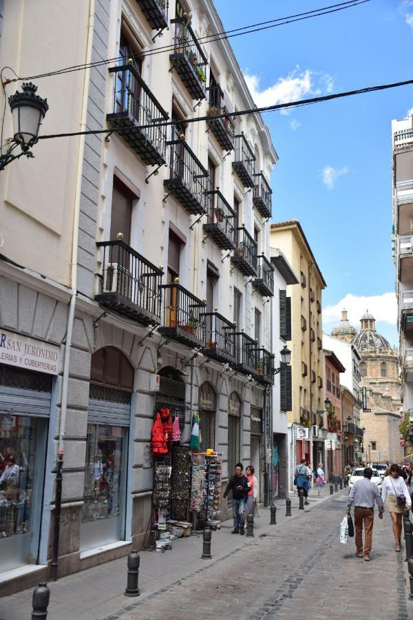 La Casa Junto A La Catedral Daire Granada Dış mekan fotoğraf